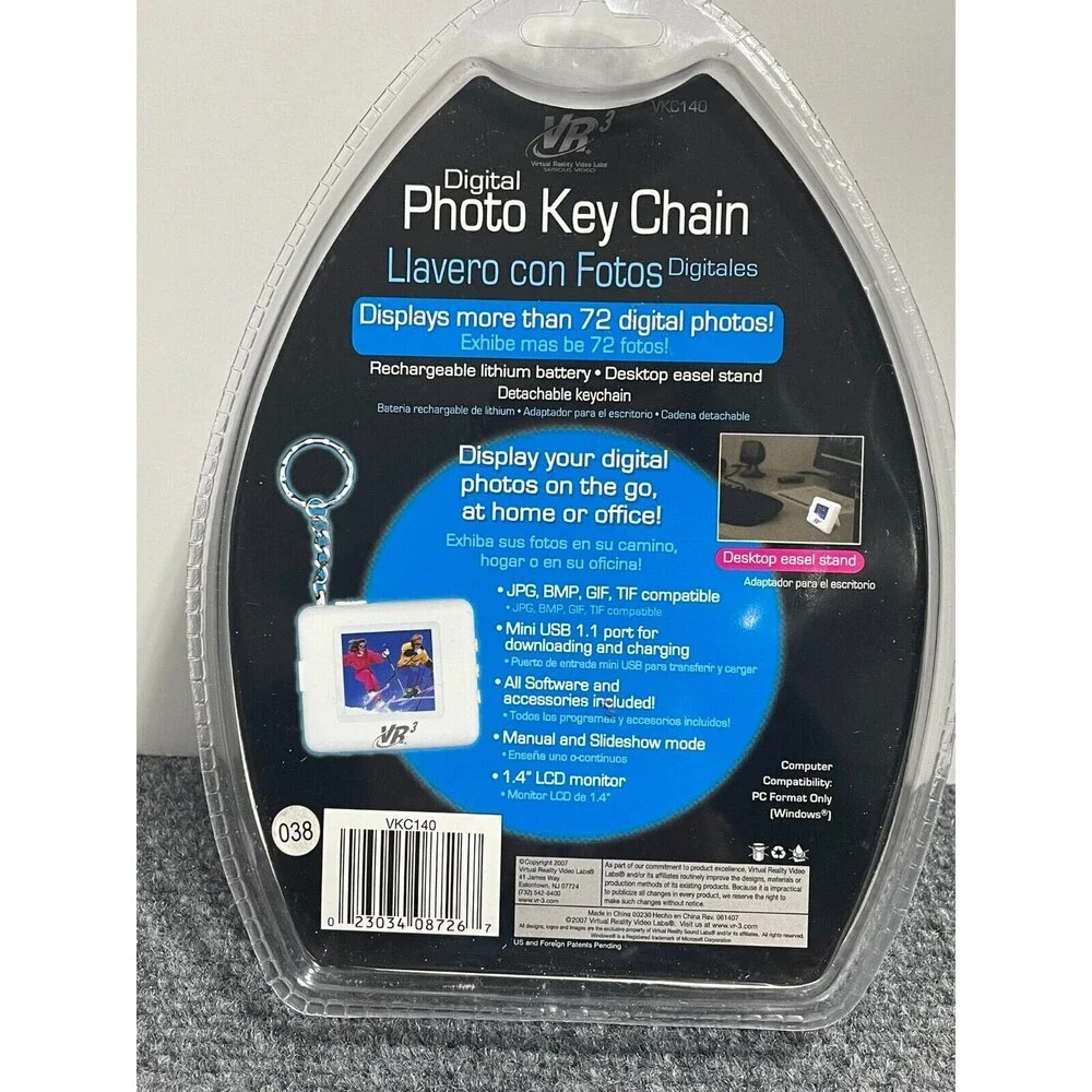 VR3 Digital Photo Key Chain Upto 72 digital photos Rechargeable USB